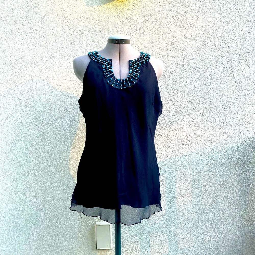 100% Silk sleeveless black embellished women’s blouse size large